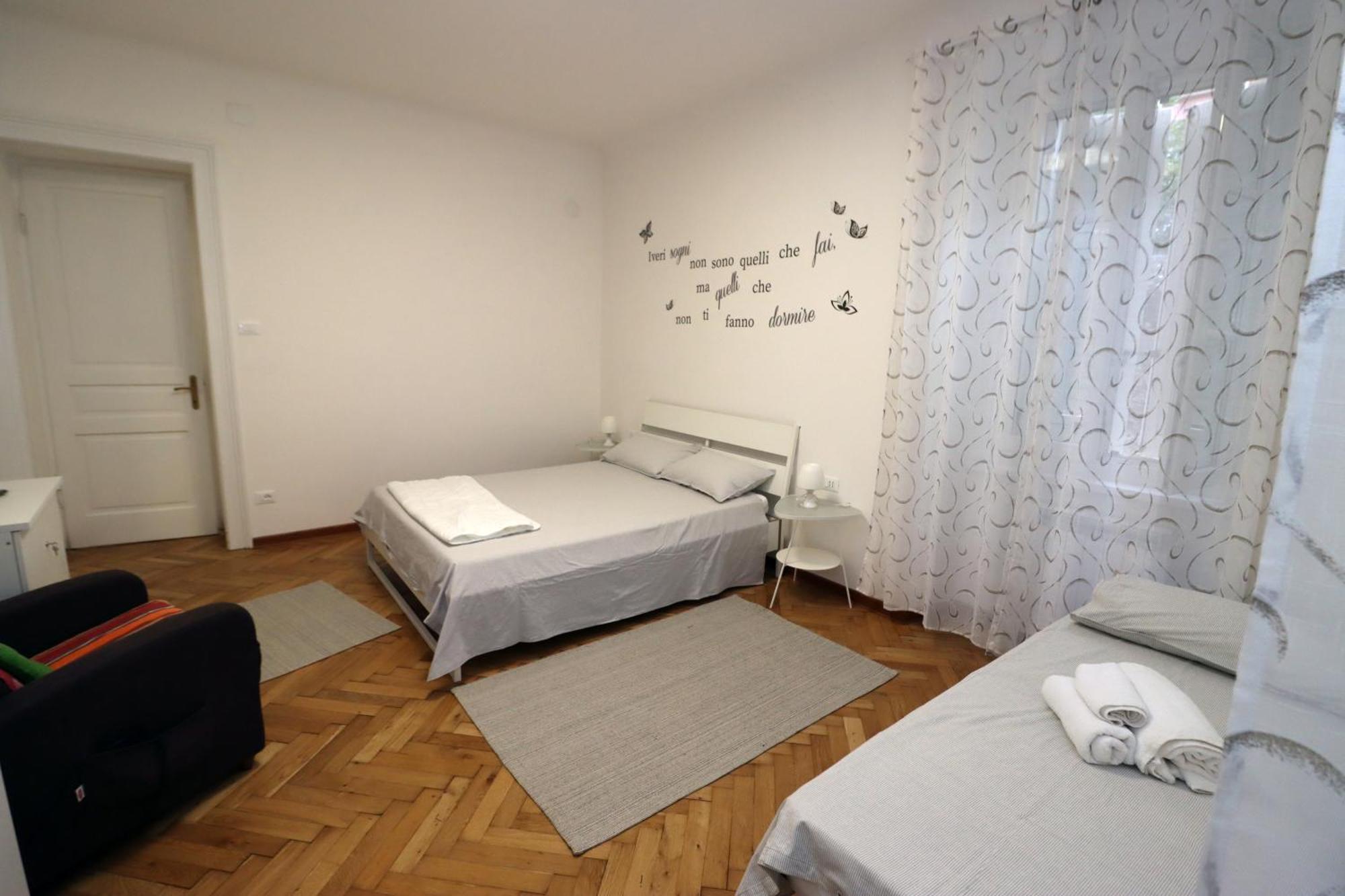 Vignola 6 Appartement Triëst Buitenkant foto